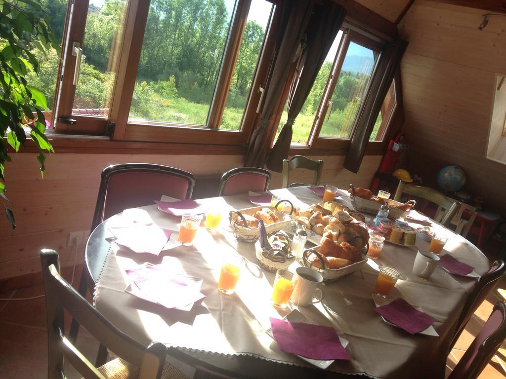 B&B Le Sourire Du Lac Sévrier Eksteriør billede